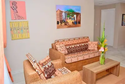 Image de 15 Minutes from  Accra City Center  2bdr apartment/2. 5 Bathrooms