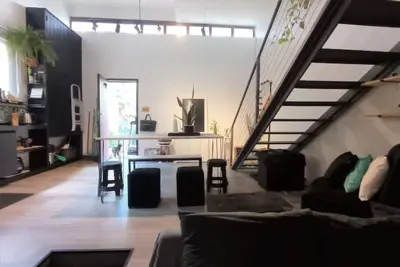 Image de Loft moderne et confortable!