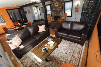 Image de Gedney Main House:Brand new listing just remodeled! Only 8 min. to Bethel Woods!