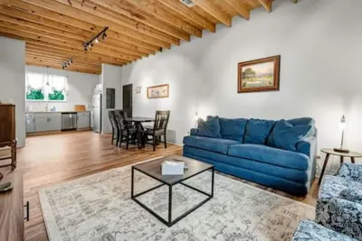 5-Star Clean 2br Ez Access To Santa's Wonderland