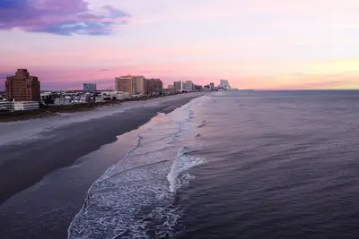 Image de Serenity at the Shore! 2. 5 Blocks to Beach, 1/2 Block to Bay!