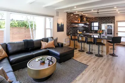 Image de Luxury Home central to beaches, wineries, & Slo