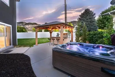 Image de Free Daily Snowbasin Ski Pass + Private Hot Tub