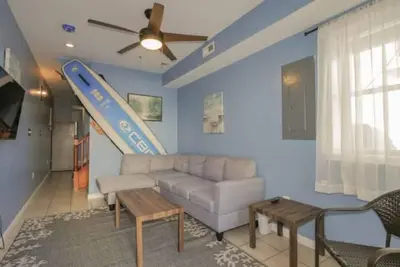 Image de Boardwalk Bungalow [100 Ft. from Beach/Boardwalk]