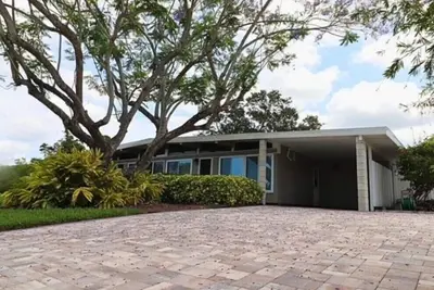 Image de Beautiful Two-bedroom, One-bathroom House in a perfect location, Sarasota, Fl!