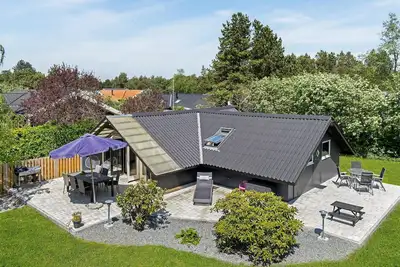 Image de Belle maison de 3 chambres à Rødby