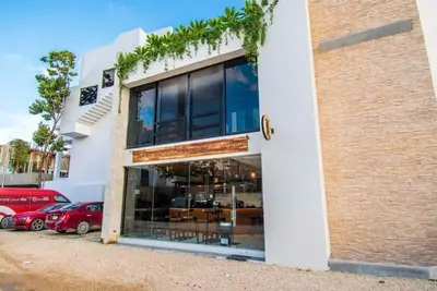 Fabulous Apartment With Private Pool · 306