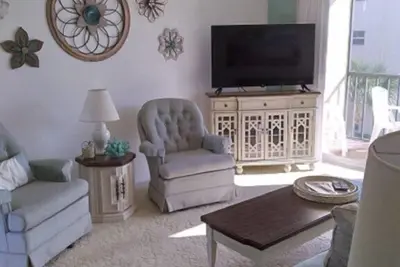 Image de Condo# 318 2 Bed/1 bath Condo Steps to Siesta Key Beach!