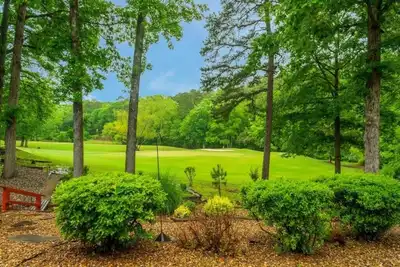 Image de Up To Par! Right on the Golf Course