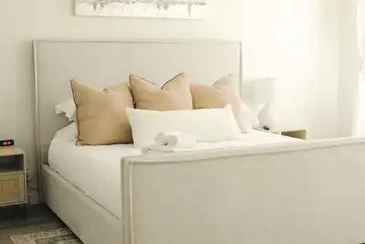 Image de The Grove Retreat - Stylish 3br \/ 2ba