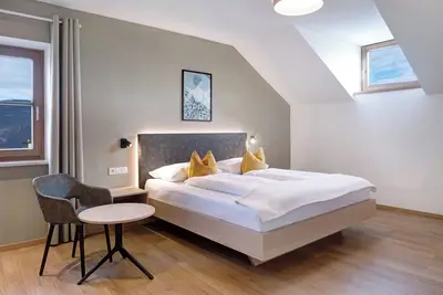 Image de Appartement de vacances \"Weingut Lahn zu Eppan Schlern\" avec vue sur la montagne, balcon et Wi-Fi