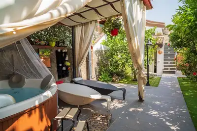 Image de Appartement 'A Ugghia- I Mori' avec jardin partagé, Wi-Fi et climatisation