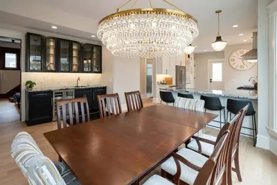 Image de Renovated luxury home in Downtown Grand Haven