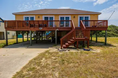 Image de Kh5008- Oceanside, Kitty Hawk, Saturday Check In, Private Pool!
