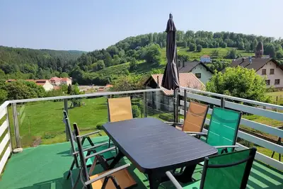 Image de Paraison, Appartement avec terrasse plein sud et baignoire à jet
