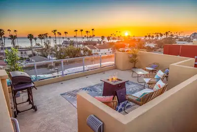 Image de \"Stairway to Heaven! \" 3 Br Spacious Home