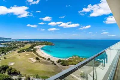 1902- Sub-penthouse vue mer
