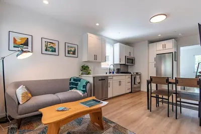 2bdrm New Build in Central Location