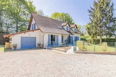 Image de Gîte des Charmes - Pierre De Bresse
