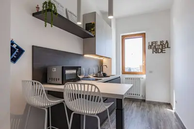 Tonino Apartment a stone's throw from the station and downtown