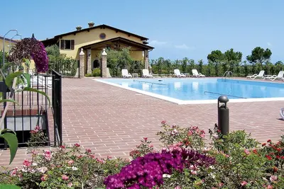 Image de Bel appartement pour 4 personnes avec piscine, climatisation, Wifi, Tv, terrasse et parking