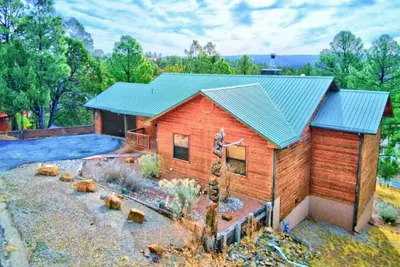 Image de 3 Bedroom Cabin - Sleeps 8