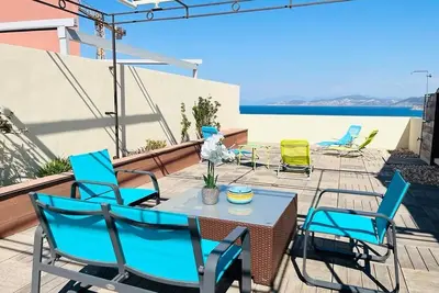 Image de Appartement de standing avec toit terrasse, climatisé, WiFi, parking