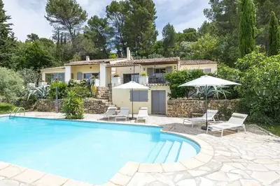 Image de Maison Draguignan, 5 pièces, 8 personnes