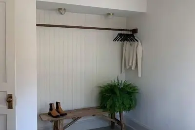 Image de The Fernhaus - Luxury Cabin Across from East Bay