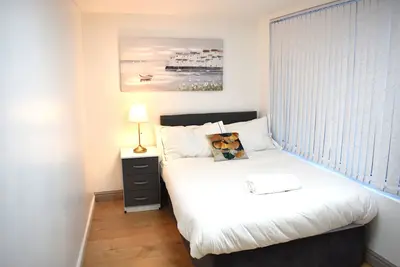 Image de Bedroom in a Flat near Birmingham City Centre