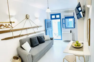 Image de Cozy Cycladic-style StudioWindmills located in the heart of Mykonos