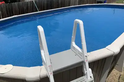 Image de Bay View Bungalow by the Pier by RedAwning