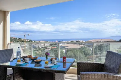 Image de Casa Liblue, magnifique appartement avec grande terrasse vue mer