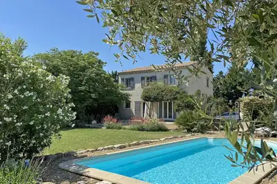 Image de Mas provençal - <15min Avignon Tgv - à proximité de Saint-Rémy-de-Provence