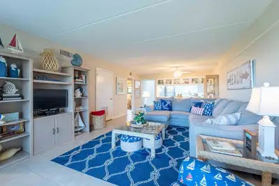 Image de 102 Amelia by the Sea, 2 Bedroom First Floor @ Amelia by the Sea