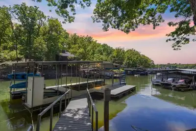 Image de Stunning Views of the 7. 5mm, Private Dock, Spacious Decks, Kayaks & More!
