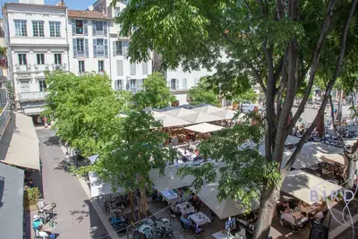 Image de Charmant T2 lumineux au cœur du Vieil Antibes – Place Nationale