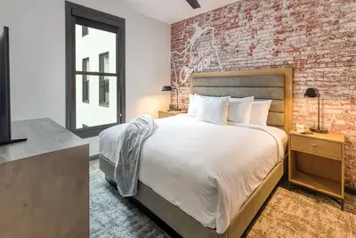 Image de 1 Bedroom Deluxe Suite, Portland, Waterfront Park! !