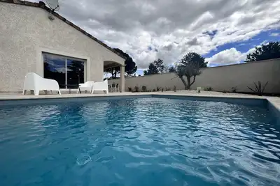 Image de Villa provençale avec piscine 8p