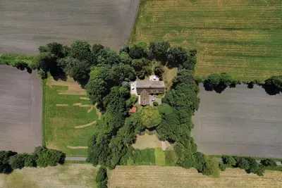 Image de Luxurious country house next to Wingster Forest and near North Sea