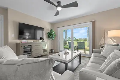Image de Newly Updated St. Pete 2-Br Condo on Isla Del Sol