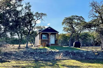 Image de Canyon Lake Cozy Escape - Cabin 3