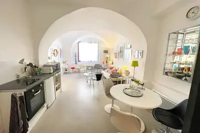 Image de Chez Pierre, studio voûté esprit loft
