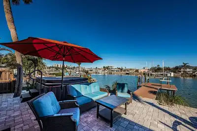 Image de Relax and Unwind at Beautiful Bahia Palms