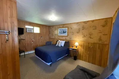 Image de Lyons in Onaway - 1 Full Bed - Room 6 - Sleeps 2