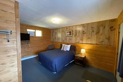 Image de Lyons in Onaway - 1 Full Bed - Room 8 - Sleeps 2