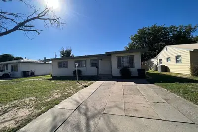 Image de Cute 3 Bedroom - New Listings!