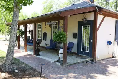 Image de French Country Vineyard Cottage