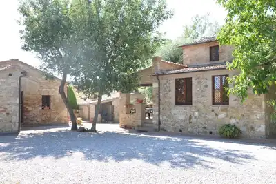 Image de Historic Aristocratic Mill with Rooftop Pool in Val d'Orcia Unesco