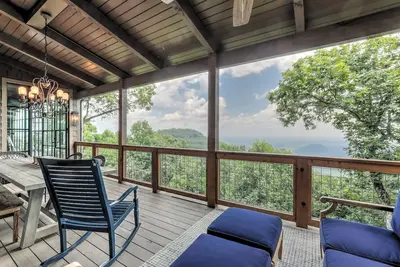 Jaw-Dropping Vistas, Fireside Cocoa, Ping-Pong Nights & Days at the Lakes - Whispering Sky Lodge